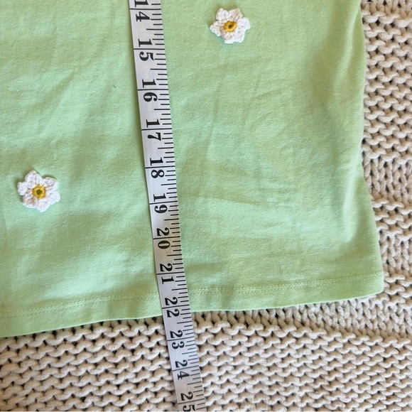 NWT Zara Crocheted Daisies Women's T-Shirt Small - Picture 9 of 13